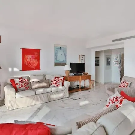Apartment 3bdr With Seaviews And Big Terrace *